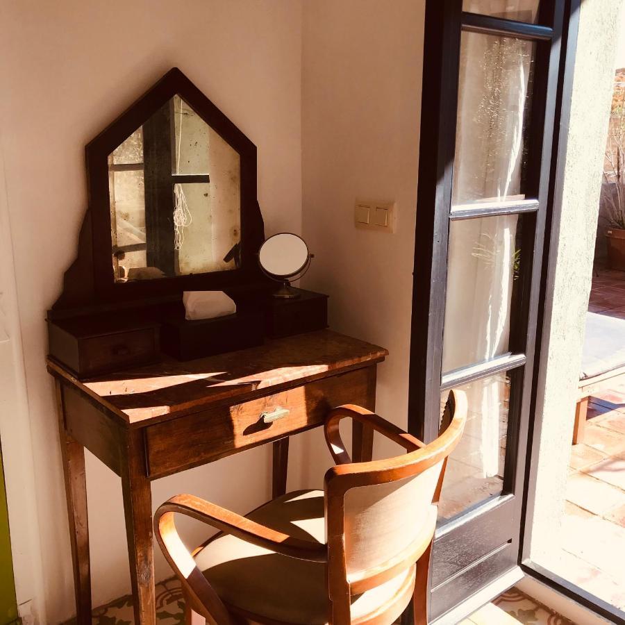 Casa Migdia Bed and Breakfast Sant Jordi Desvalls Buitenkant foto